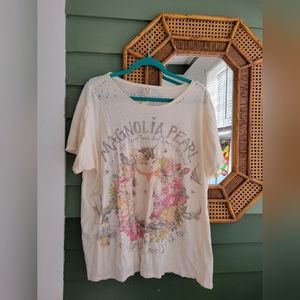 Magnolia Pearl Love And Honey Tee